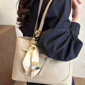 حقيبة تسوق فاخرة ذات لون أحادي جديدة وخفيفة الوزن، ذات طابع راقي وعصري، متعددة الاستخدامات للنساء،