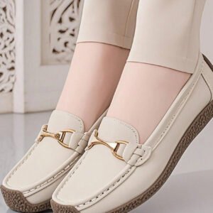 أحذية كاجوال من الجلد الخفيفة للنساء باللون المشمشي