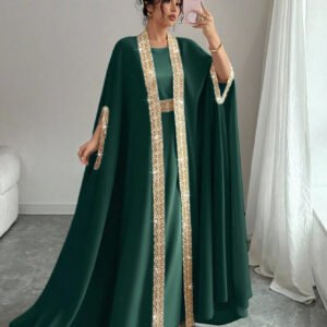 معطف خارجي بأكمام خفاش مزخرف بشريط ، وفستان بدون أكمام